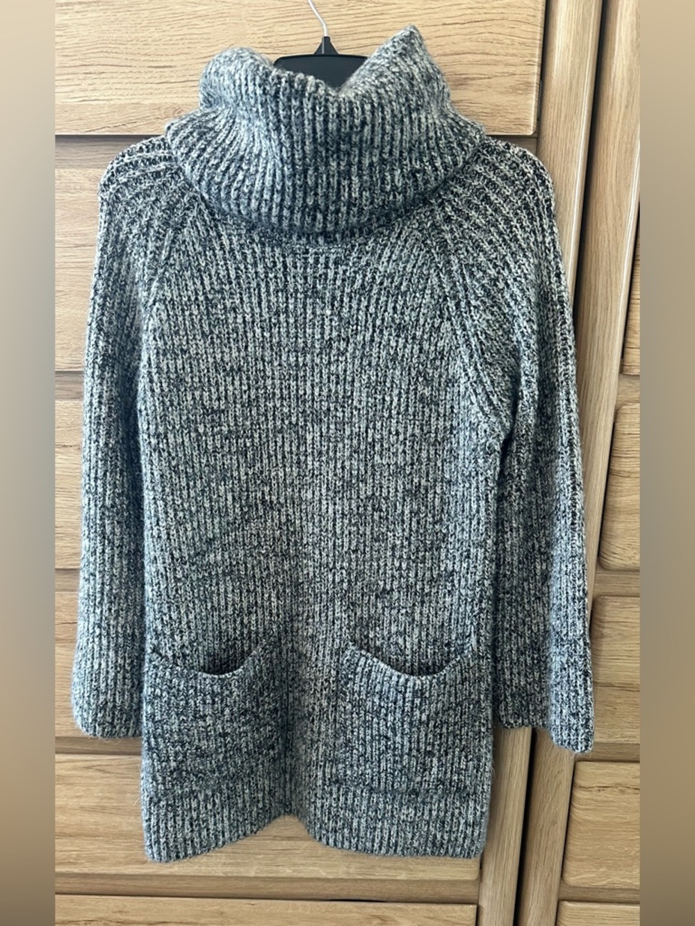 Forever 21 Marled Gray Turtleneck Pocket Sweater